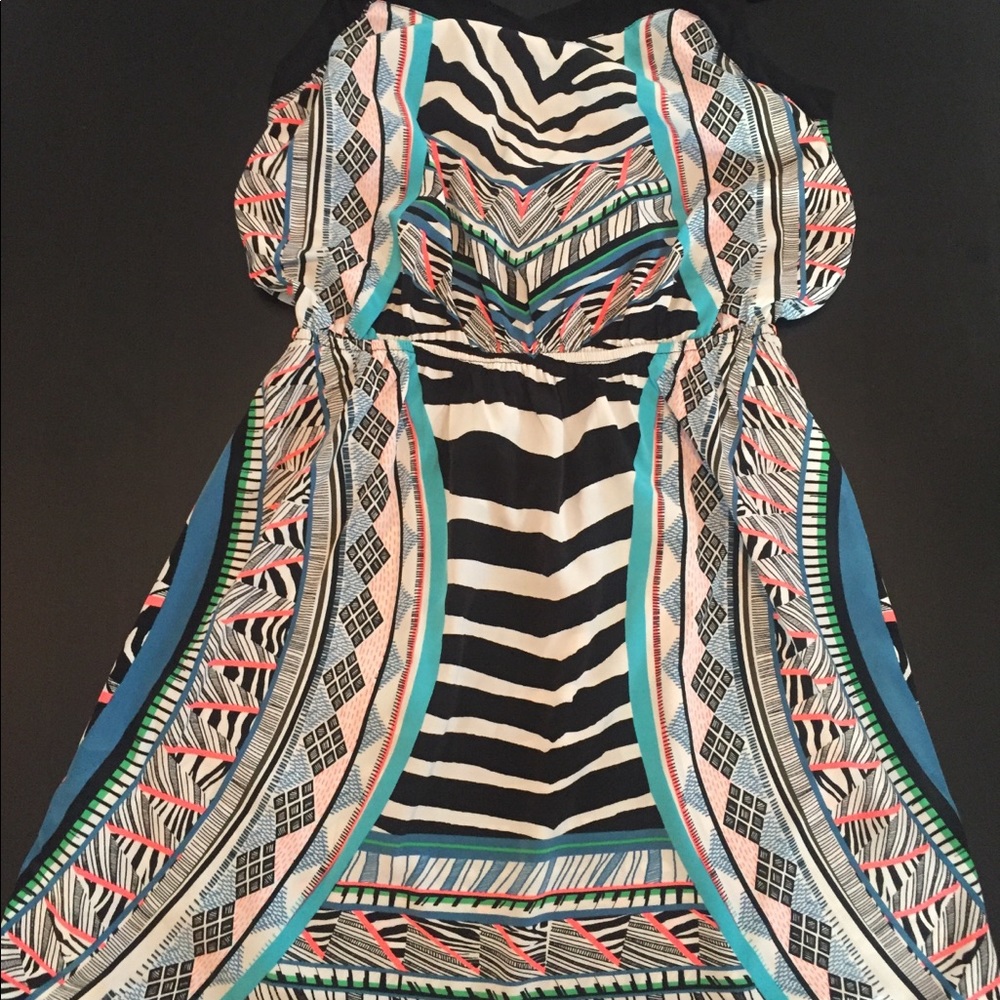 Express Multicolor Black White Turquoise Printed Midi Dress